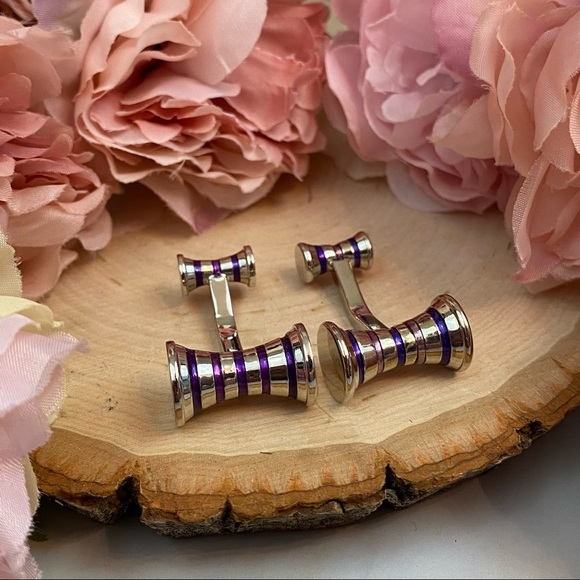 Elegant Double Barrel Two Tone Purple and Silver Cufflinks - Picture 6 of 16